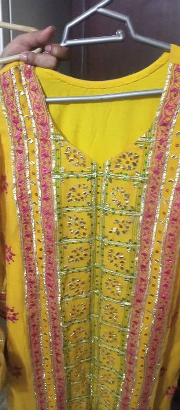 bridal lehnga and kaam walay suits available on best prices. 11