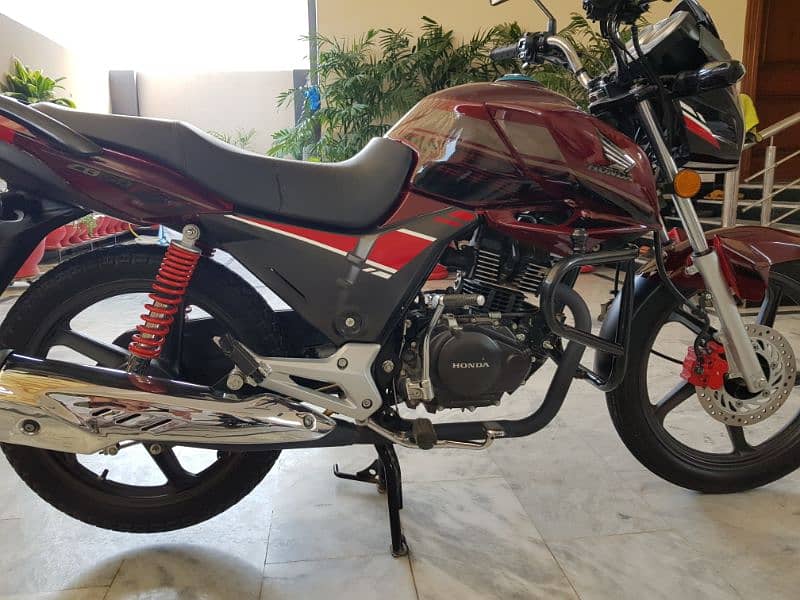 Honda CF 150 1