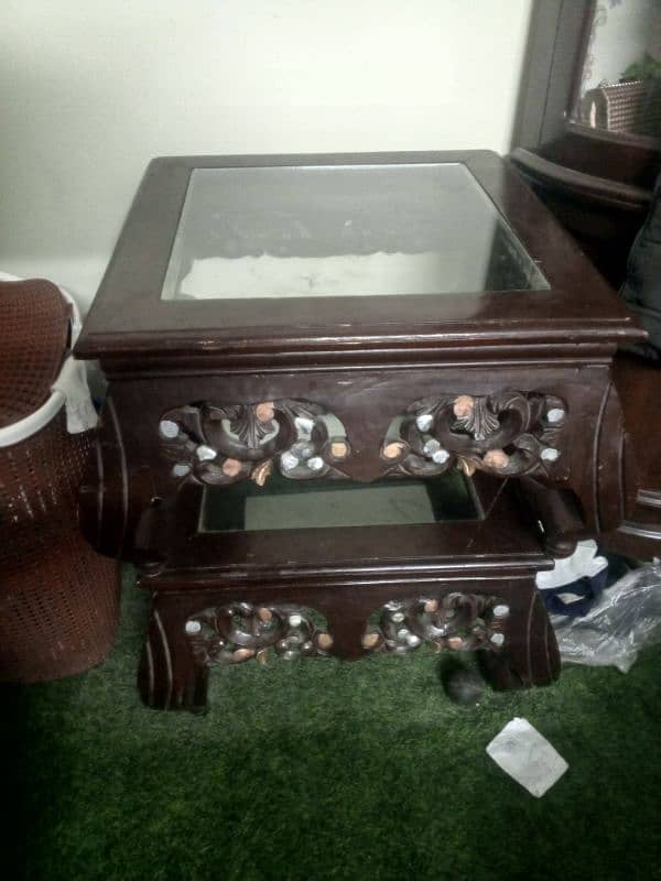 Center table / table for sale / center table for sale in islamabad 8