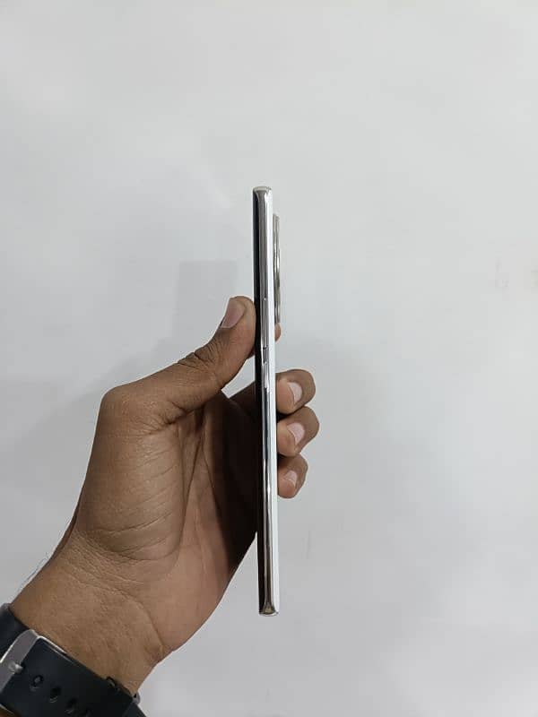 vivo v30e 6