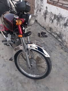 Honda 70cc in good condition 20/21 model