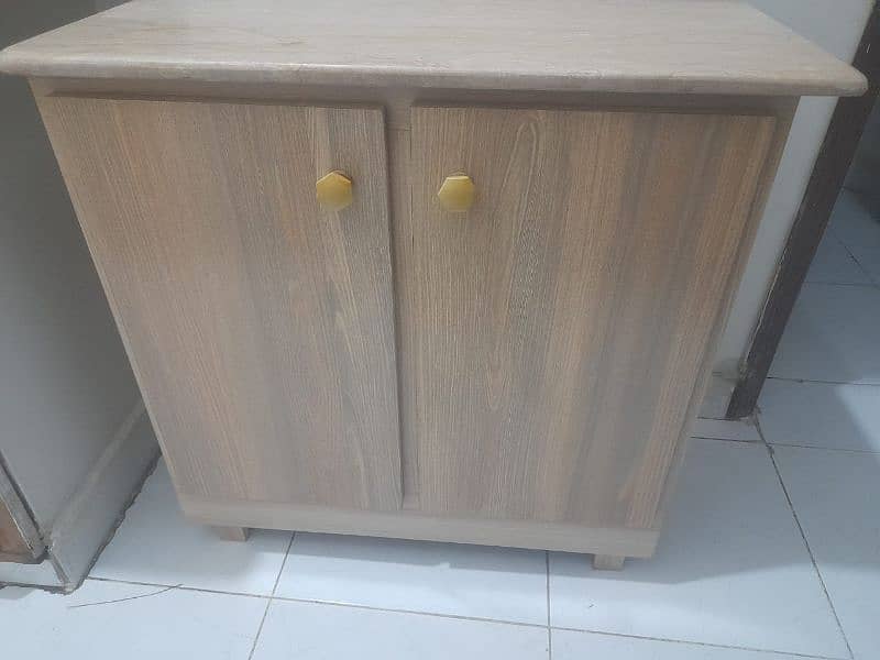 Kitchen Cabinet for Sale 0