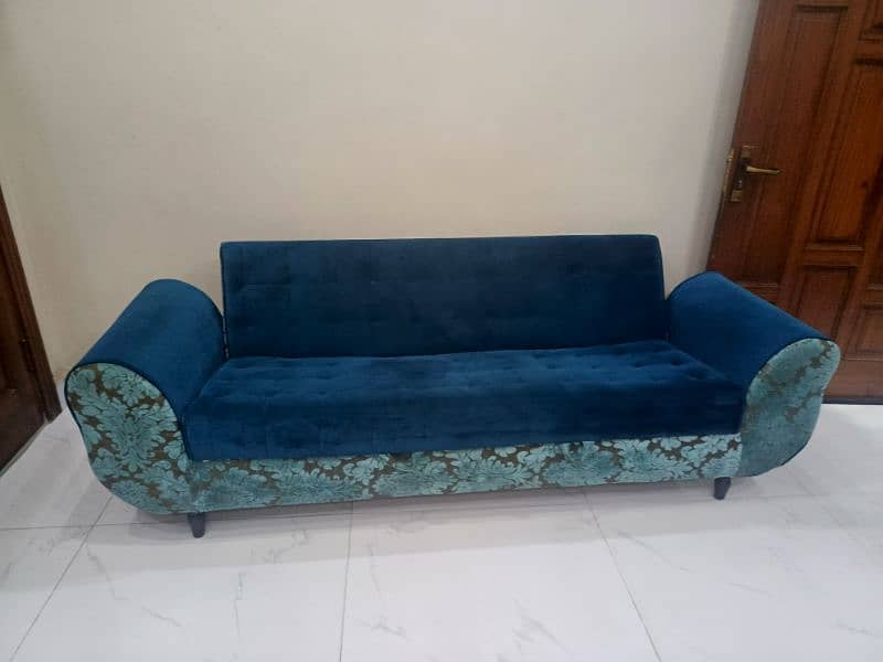 9 seater sofa set with curtain 8