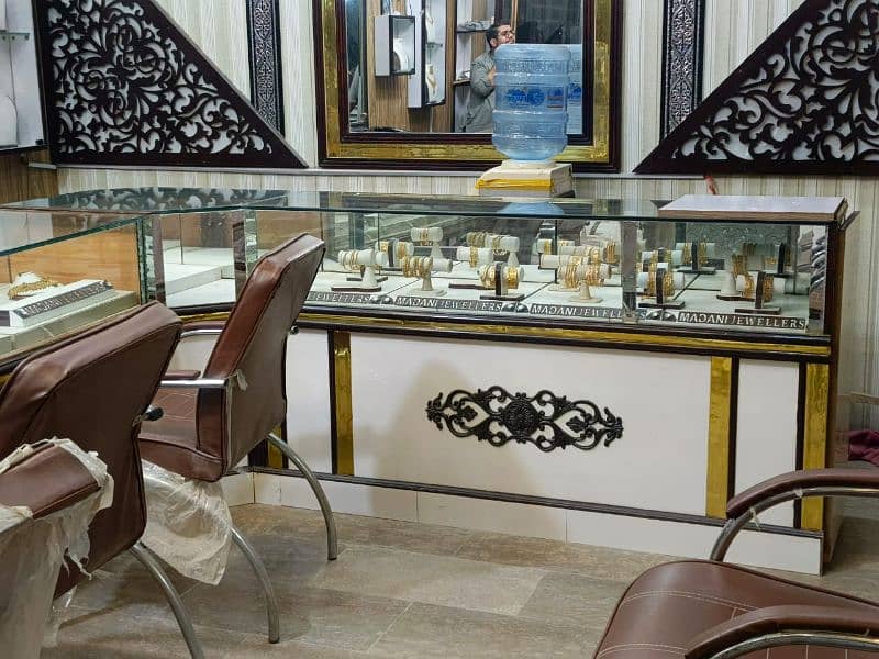 Jewellery Shop Counter 0