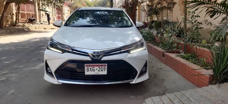 Toyota Altis Grande 2022 0