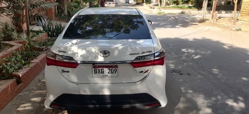 Toyota Altis Grande 2022 1