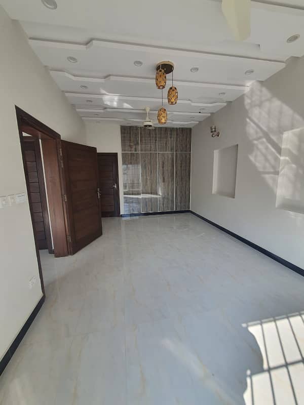 4 Marla full house available for rent in E-11 Islamabad 13