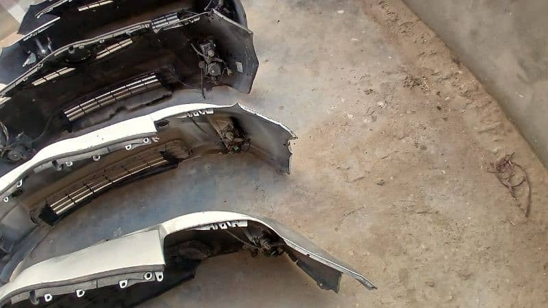 Front Bumper for Toyota Prius 19