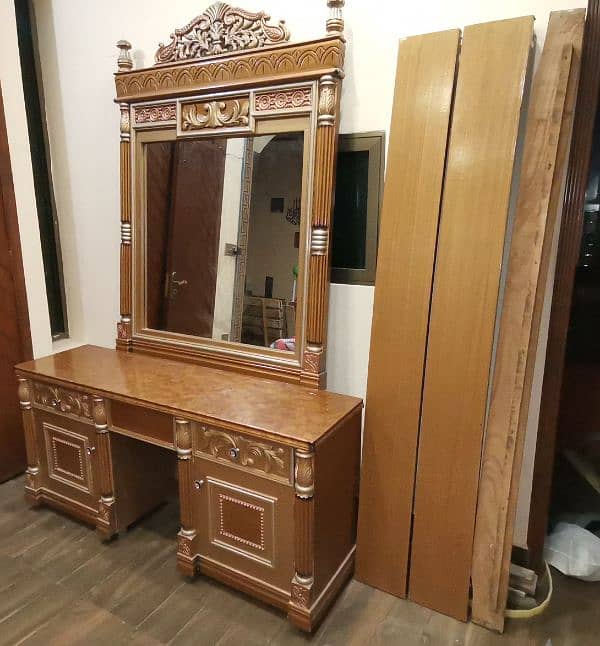 king size bed with 2 side tables and dressing table 2