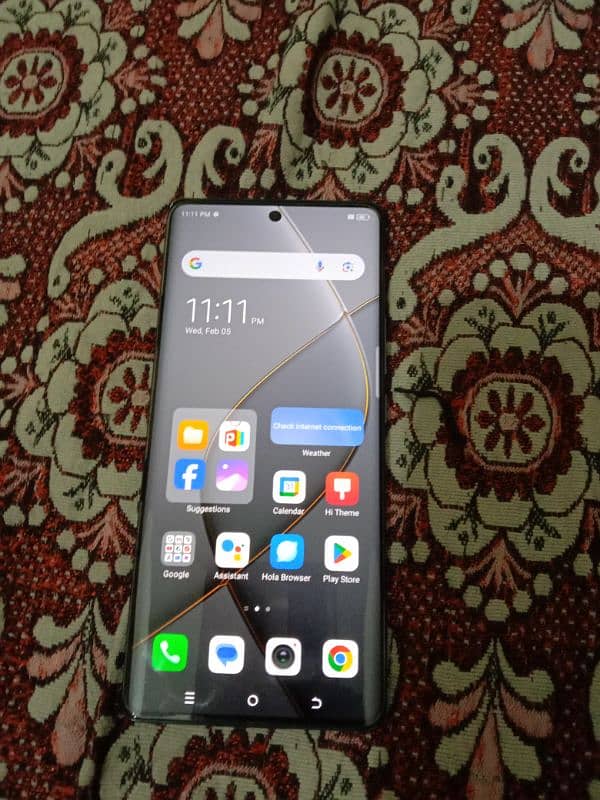 spark 20 pro+ 4 month used new condition no folt 4