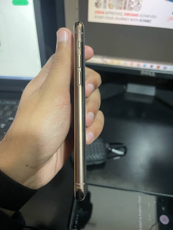 iphone 11 pro 256 gb 4