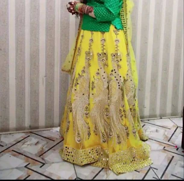 mehndi bridal lehnga 0