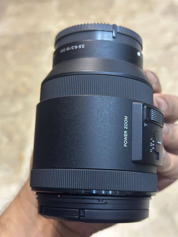 Sony lense e-mount E PZ 18-200mm F3.5-6.3 OSS for urgent sale 3