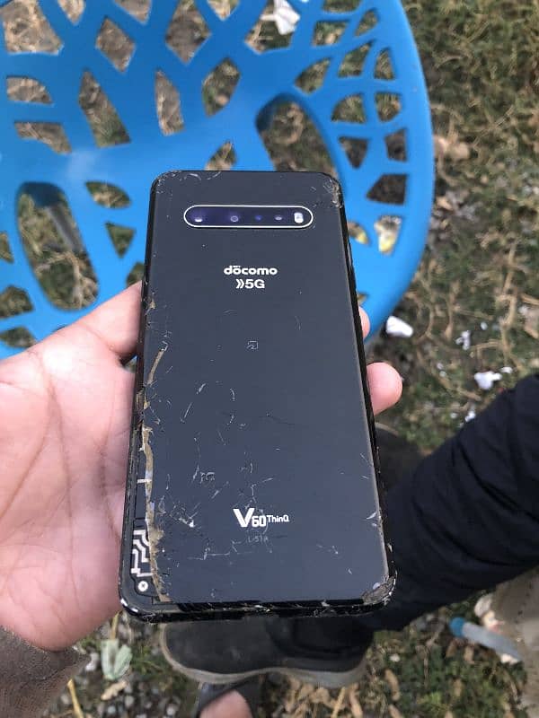 LG V60 5G. 8/128. NON PTA 5