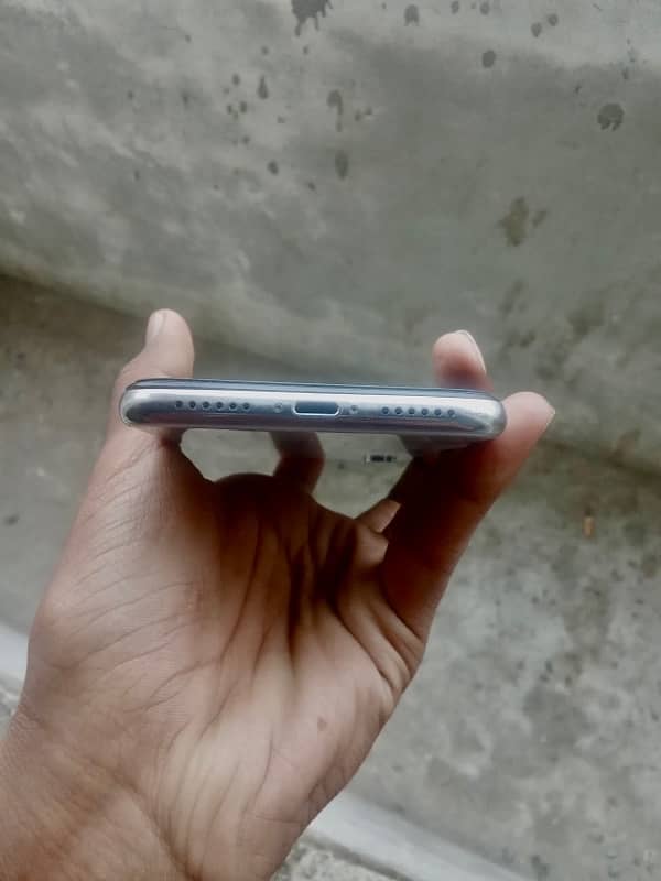 iphone x 256gb bypass for exchange and sale 4