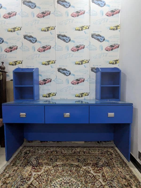 Unused Furniture one Queen bed for girls and single bed for boys. 5