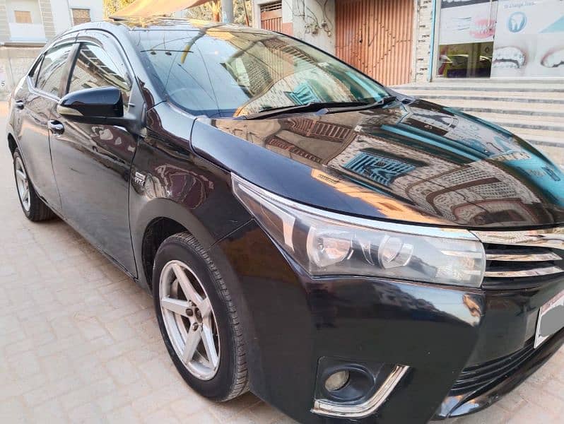 Toyota Corolla Altis 2016 3