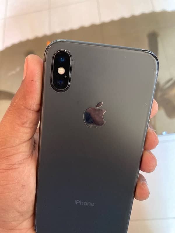 IPHONE X 6