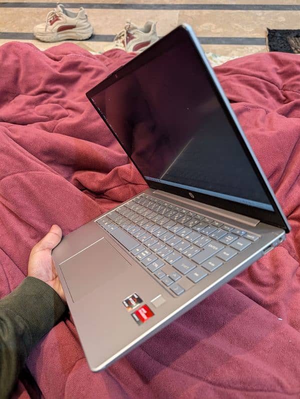 HP LAPTOP FOR SALE 16GB/ 512GB RYZEN 5 7530U 1080P 4