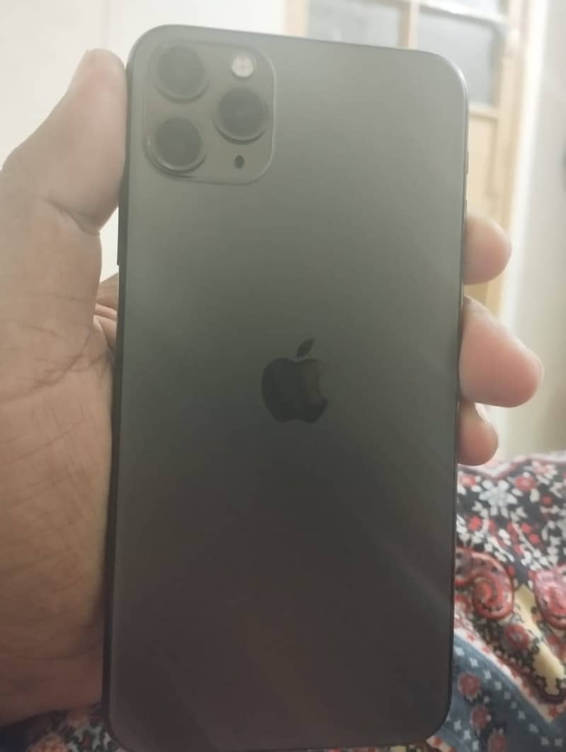 Apple iPhone 11 Pro Max 0