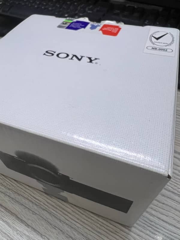 Sony ZV-E10 with 16-50mm Kit Lens – Almost New – Under Warranty 2