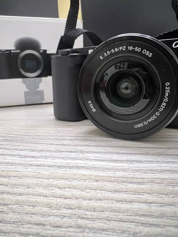 Sony ZV-E10 with 16-50mm Kit Lens – Almost New – Under Warranty 7