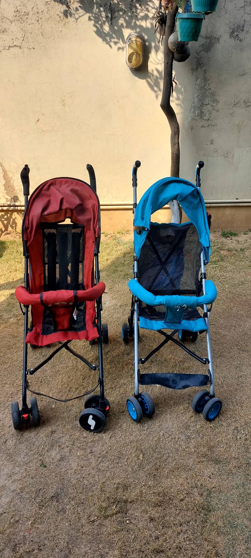 Almost Brand New Pram available in two colours 4