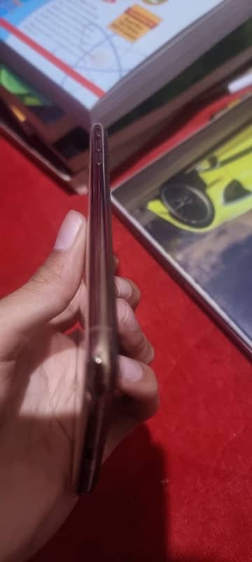 I phone xs max PTA proof 256GB just battery change 4