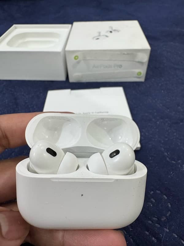 Apple Airpods (2nd Gen) C Type 3