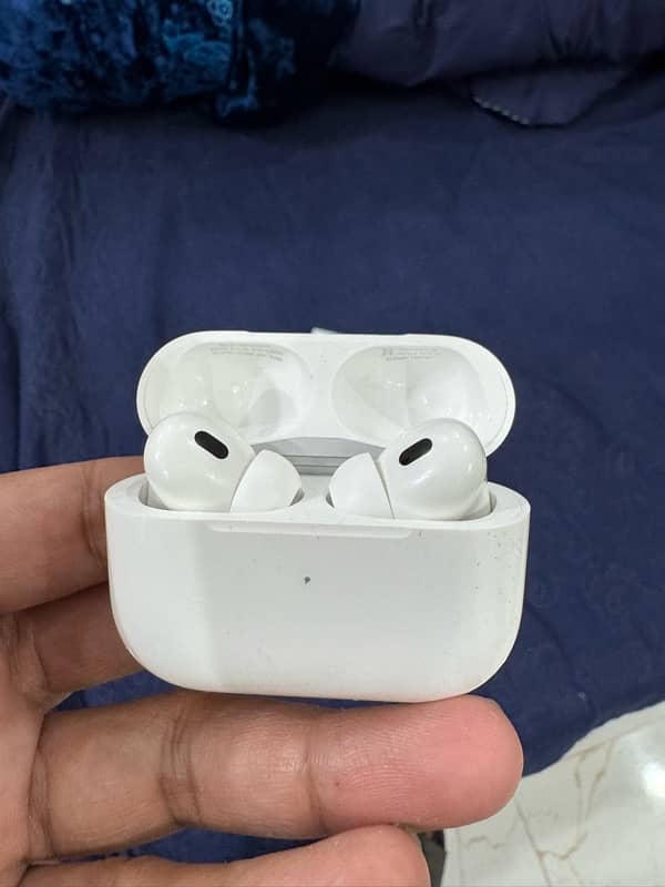 Apple Airpods (2nd Gen) C Type 4