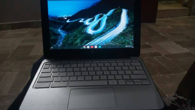 chrome book 0