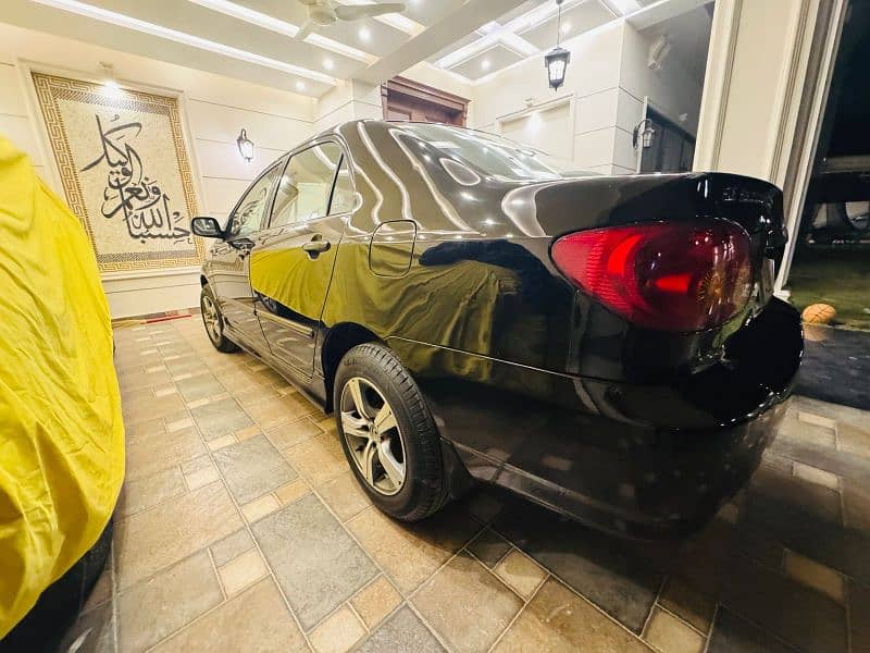 Toyota Corolla SE Salon Model 2004 5