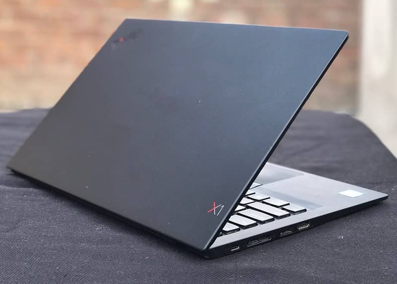 Lenovo Thinkpad X1 Carbon i5-8th gen 0