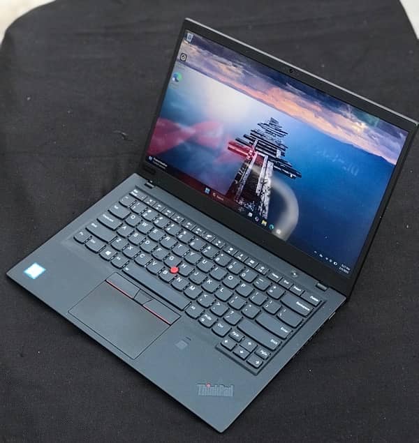 Lenovo Thinkpad X1 Carbon i5-8th gen 5