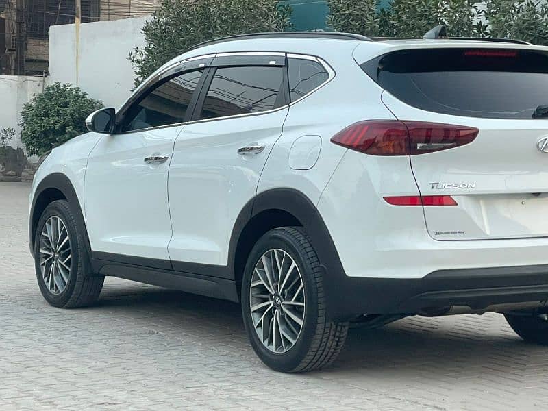 Hyundai Tucson 2022 7