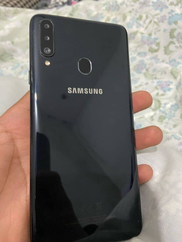 Samsung A20 7