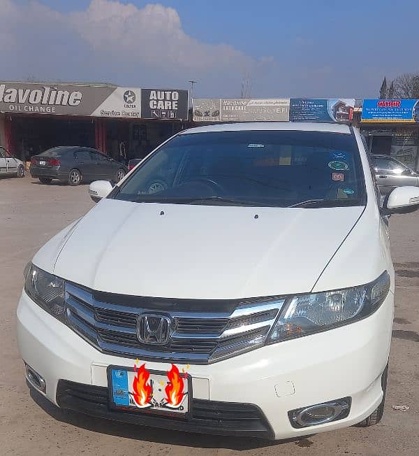 Honda City IVTEC 2014 Family Car 3