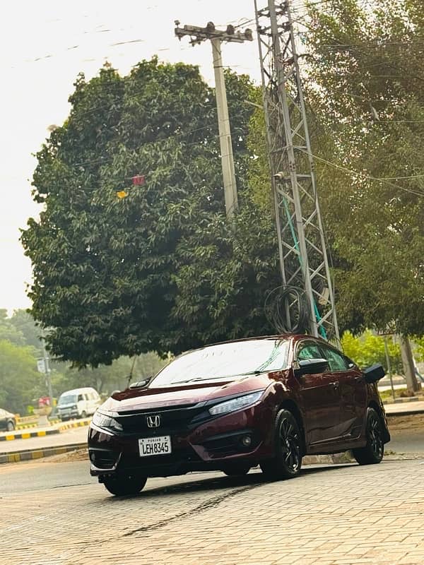 Honda Civic Oriel 2018 0