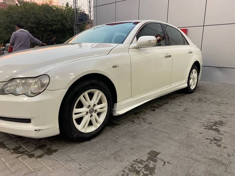 Toyota Mark X 250g premium 2005 model 3