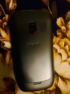 Nokia Asha 302