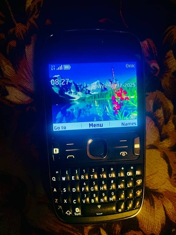 Nokia Asha 302 3