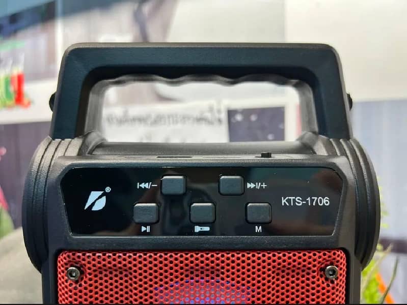 Kts1706 solar wireless bluetooth speaker 3