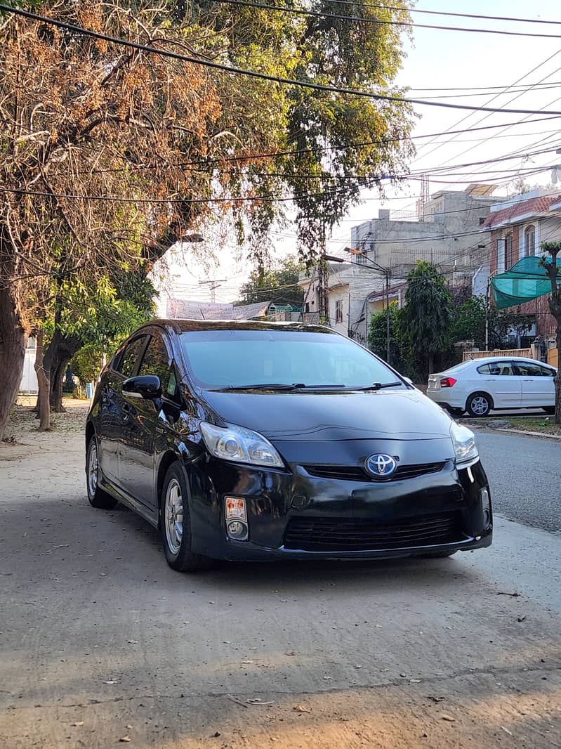 Toyota Prius 2010 model 1800cc 2