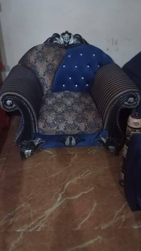 sofa set used but new condition bilkul 3