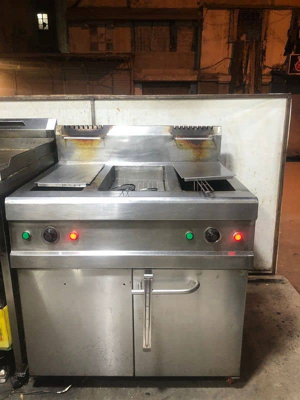 Fast Food Setup For Sale And Rent Both. 5