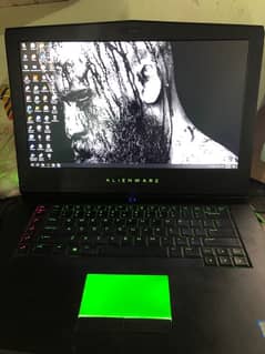 Alienware 15 R3 i7 7g Gtx 1060 6 GB