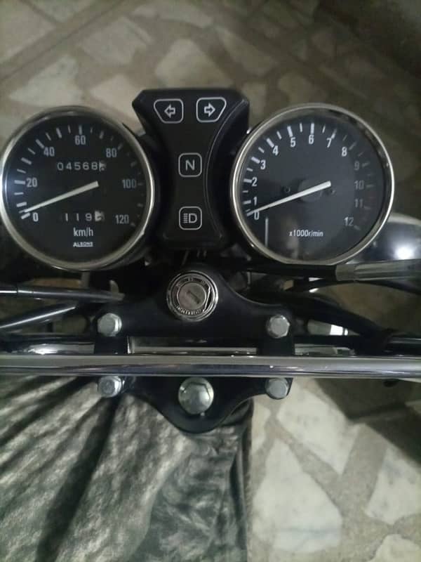 Suzuki gs 150 for sale 2