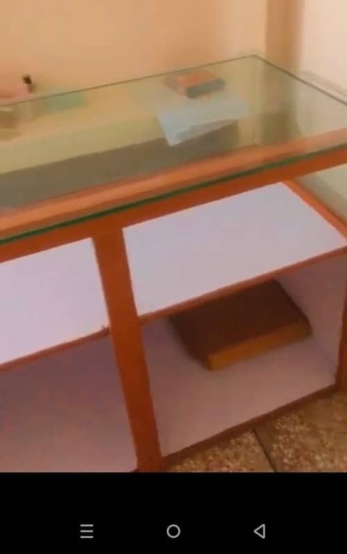 MULTIPURPOSE GLASS TABLE 2