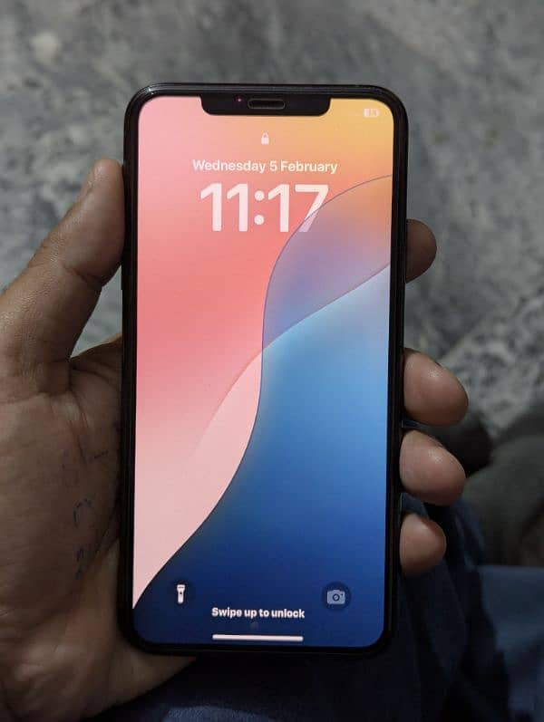 iPhone 11 Pro Max 256 GB PTA Approved 1