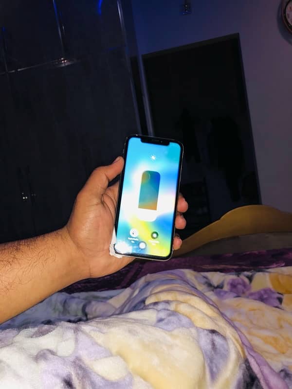 iPhone x (64GB) /PTA -Approved•$ 2